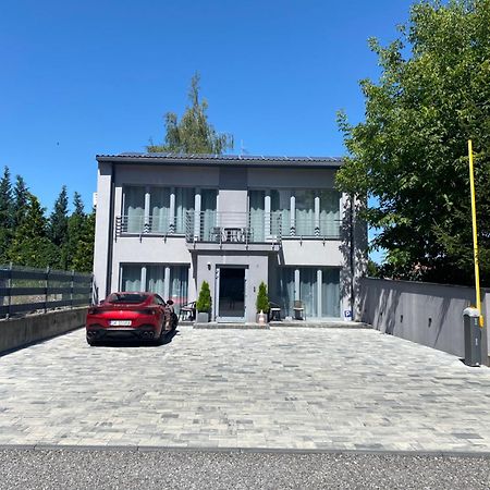 Miechów Apartamenty מראה חיצוני תמונה